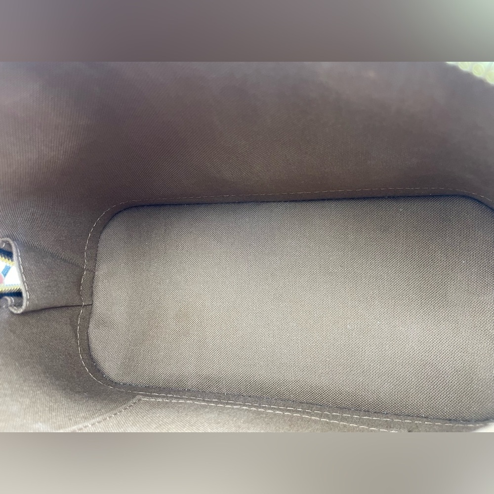 Louis Vuitton Monogram Alma BB Bag - Picture 14 of 17
